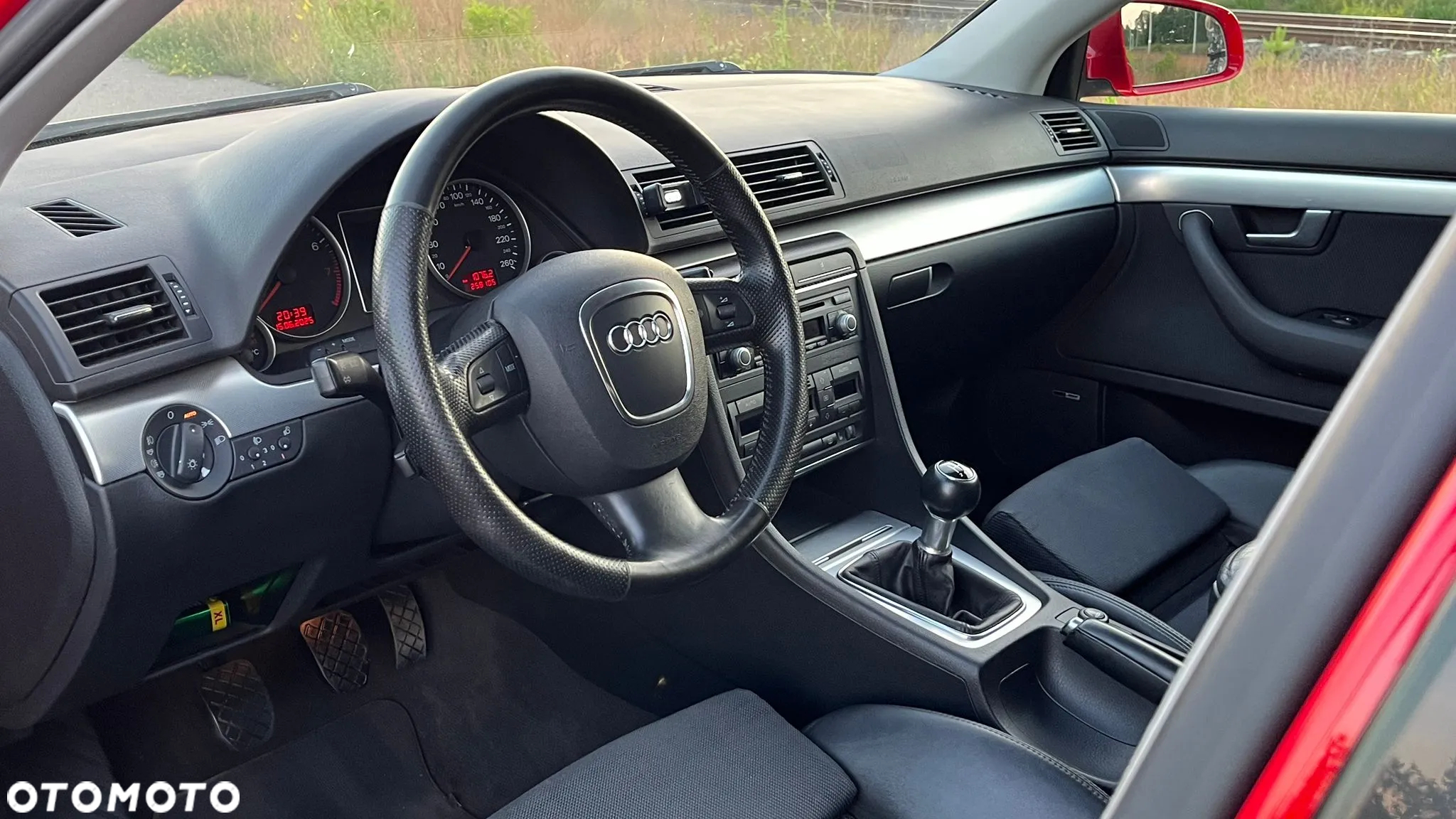 Audi A4 Avant 1.8T - 26