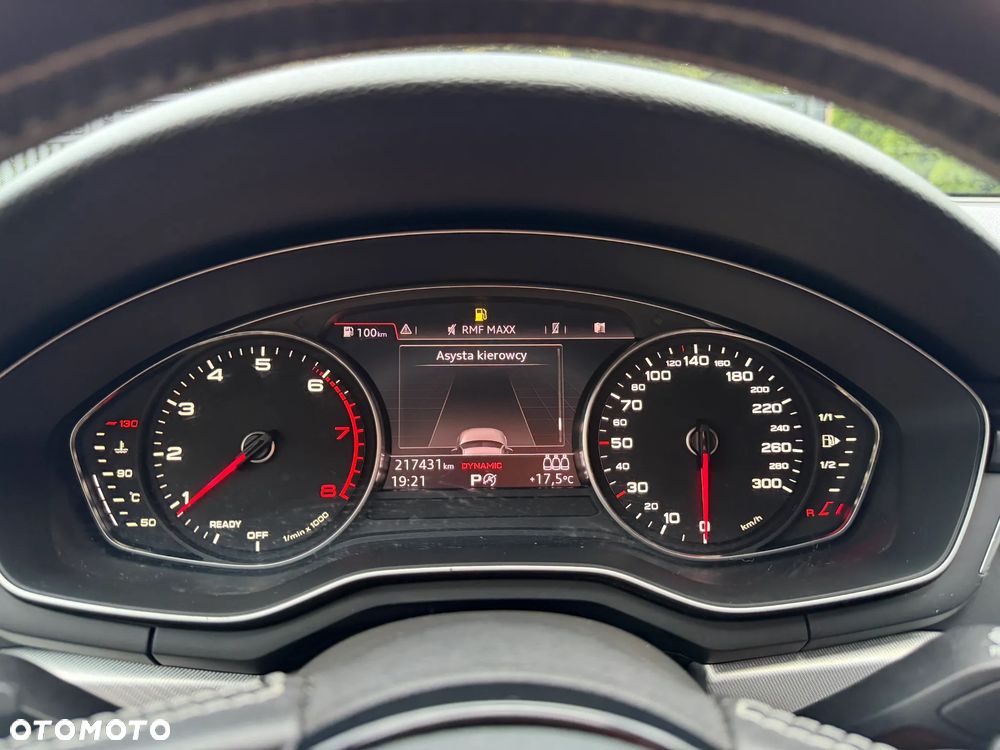 Audi A4 Avant 2.0 TFSI ultra S tronic sport - 32