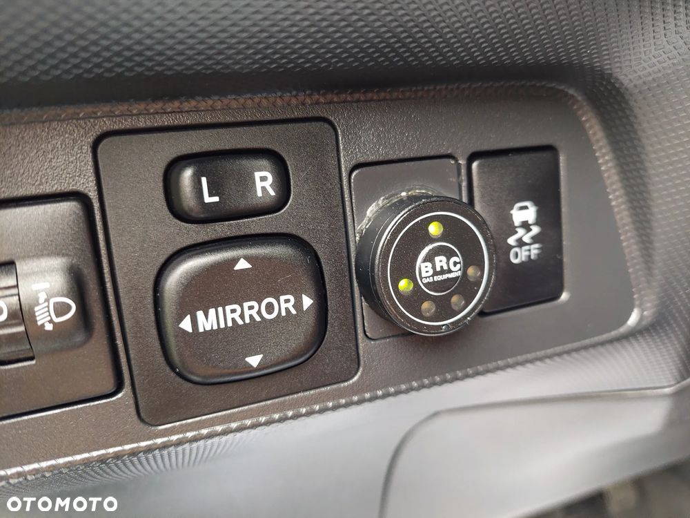 Toyota Auris - 26
