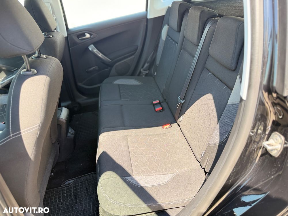 Peugeot 2008 PureTech 82 Allure - 20