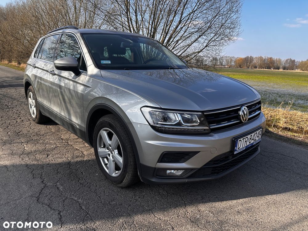 Volkswagen Tiguan - 11