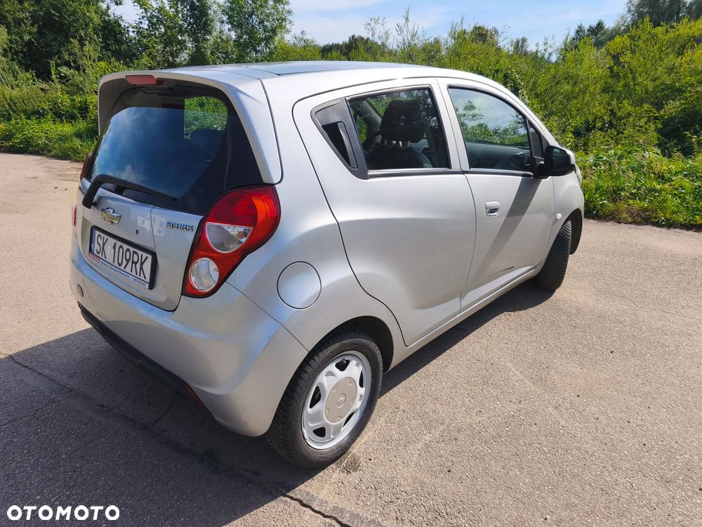 Chevrolet Spark - 12