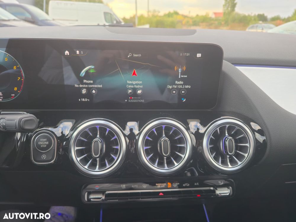 Mercedes-Benz GLA - 10