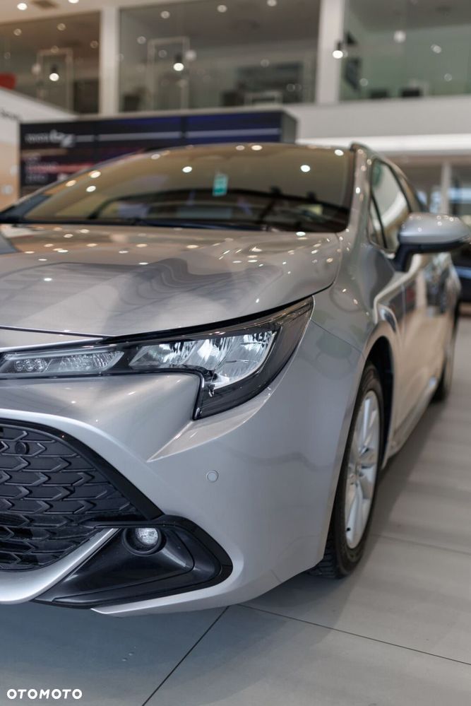 Toyota Corolla 1.8 Hybrid Comfort - 14