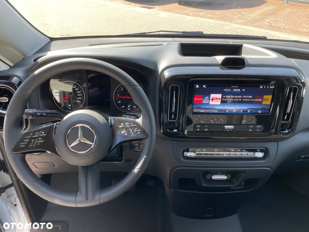 Mercedes-Benz Vito - 15