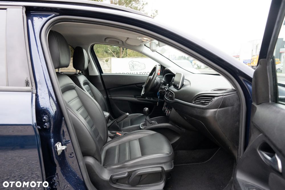 Fiat Tipo 1.4 T-Jet Business Line - 22