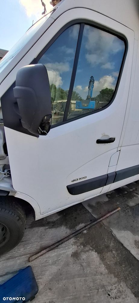 * DRZWI LEWY PRZÓD RENAULT MASTER III * - 2
