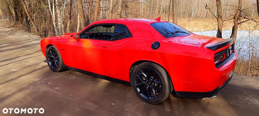 Dodge Challenger 5.7 R/T - 13