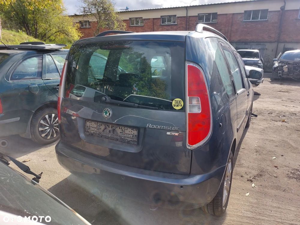 Maska SKODA ROOMSTER 1.6B 08R. drzwi,klapa,zderzaki,lampy... - 4
