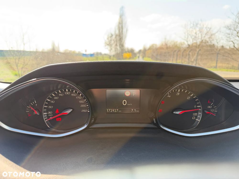 Peugeot 308 1.5 BlueHDi Active S&S EAT8 - 7