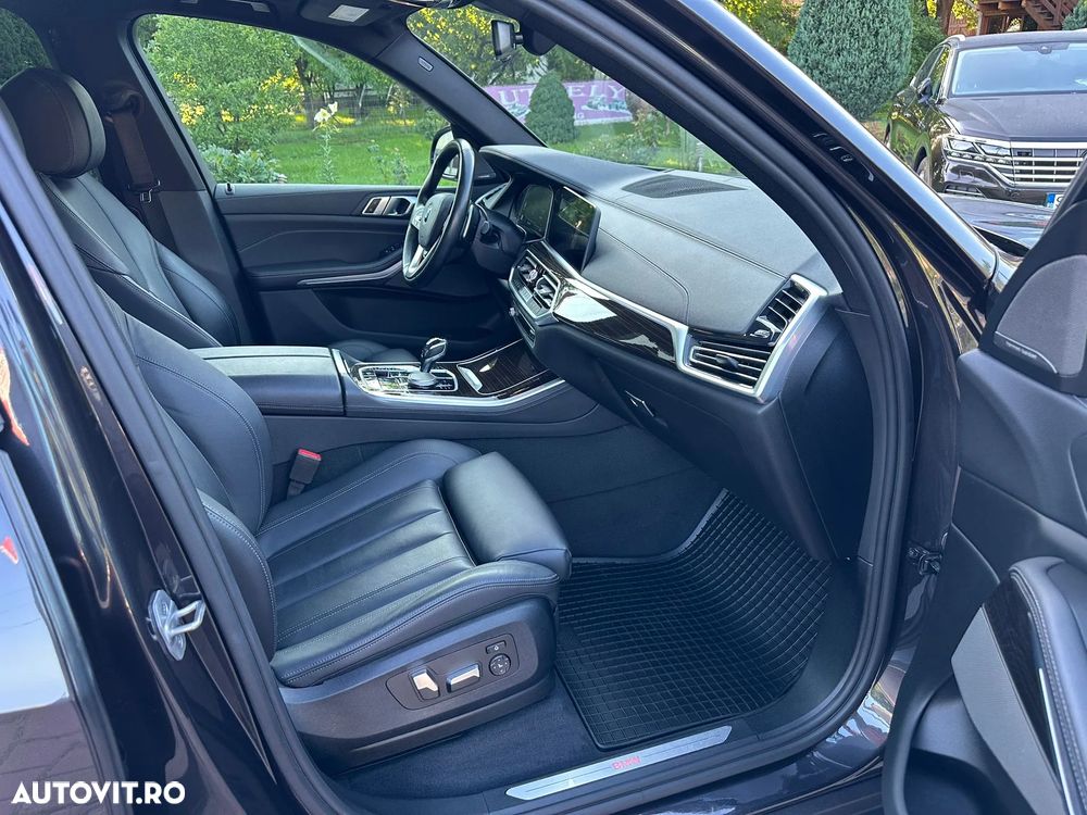 BMW X5 xDrive40i - 29