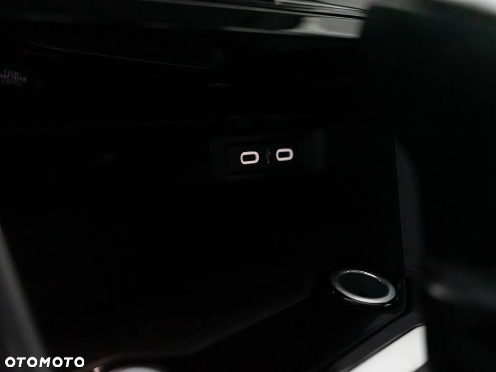 Volkswagen T-Roc 1.5 TSI Style DSG - 22