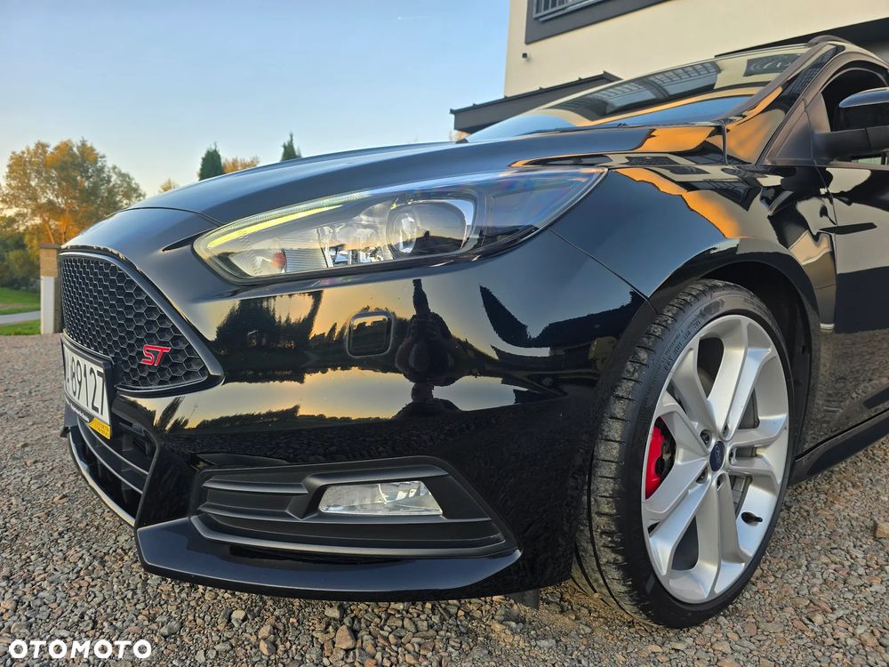 Ford Focus - 17