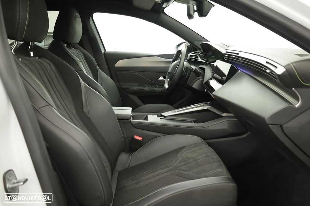 Peugeot 308 1.2 PureTech GT EAT8 - 19