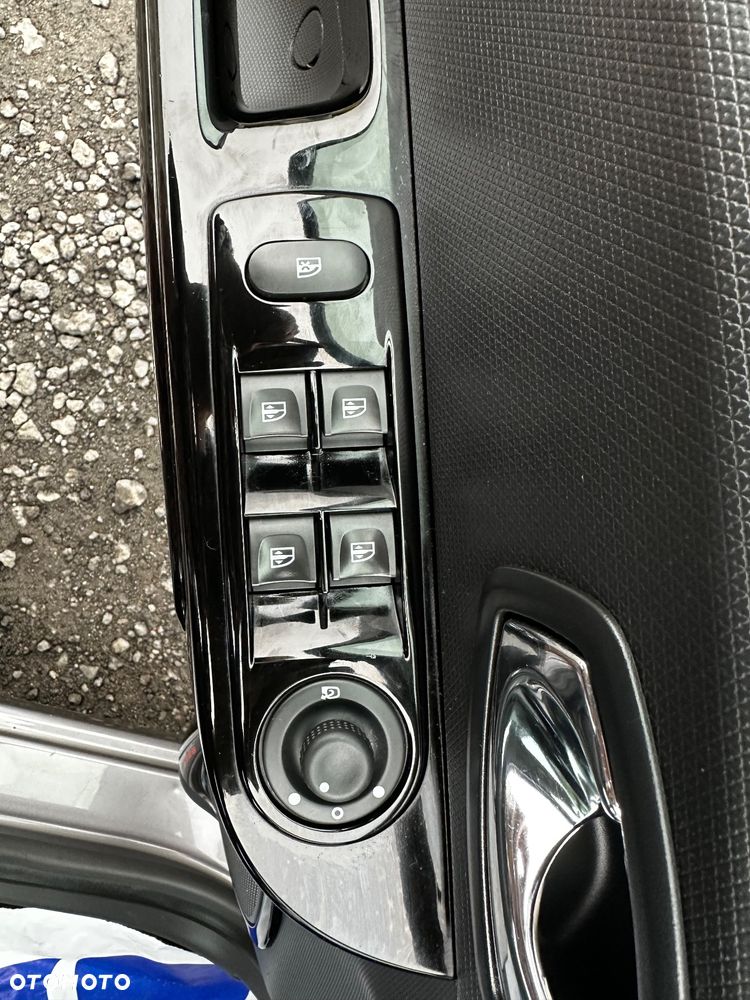 Renault Clio (Energy) TCe 90 Bose Edition - 29