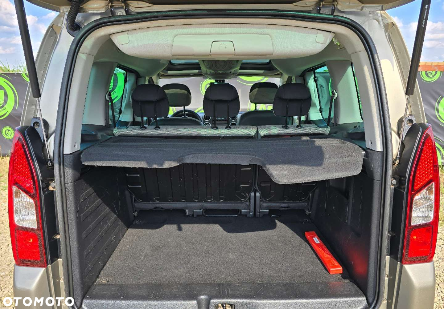 Citroën Berlingo e-HDi 90 FAP EGS6 Multispace - 28