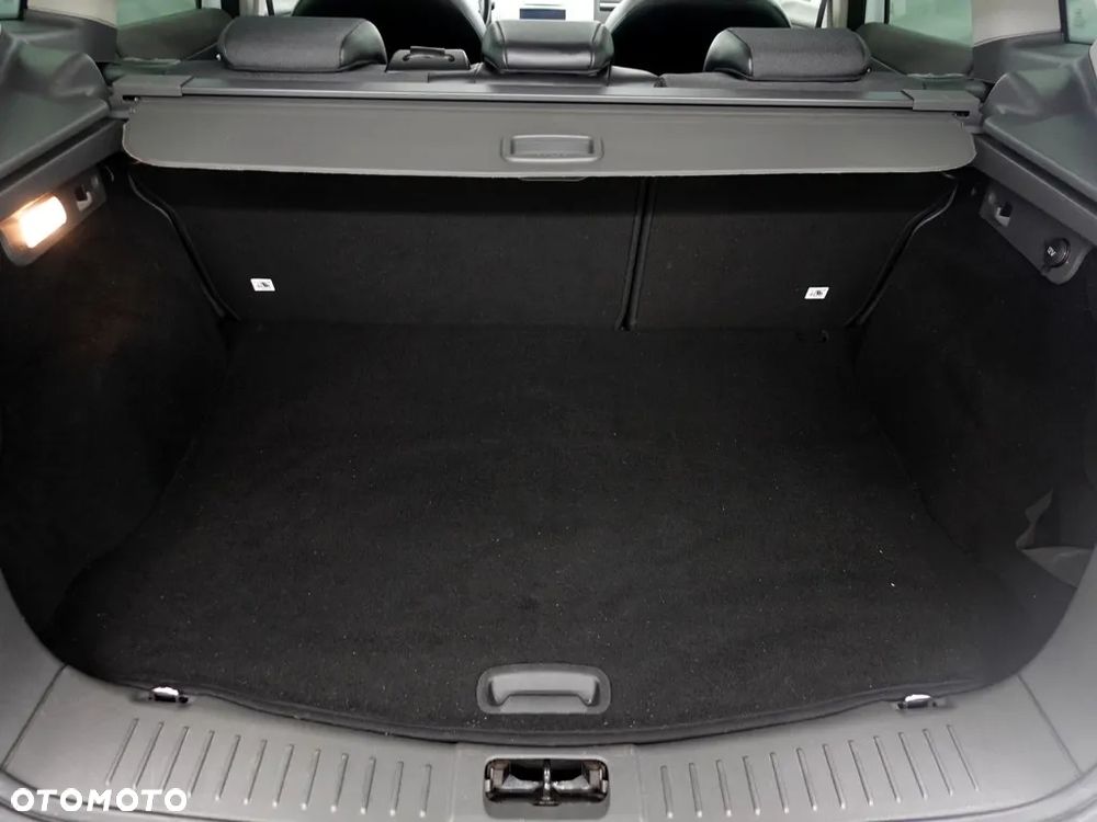 Ford Kuga 2.0 TDCi Titanium S - 39