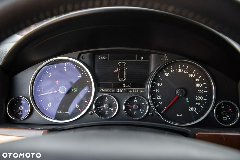 Volkswagen Touareg 3.0 V6 TDI DPF Tiptr - 27
