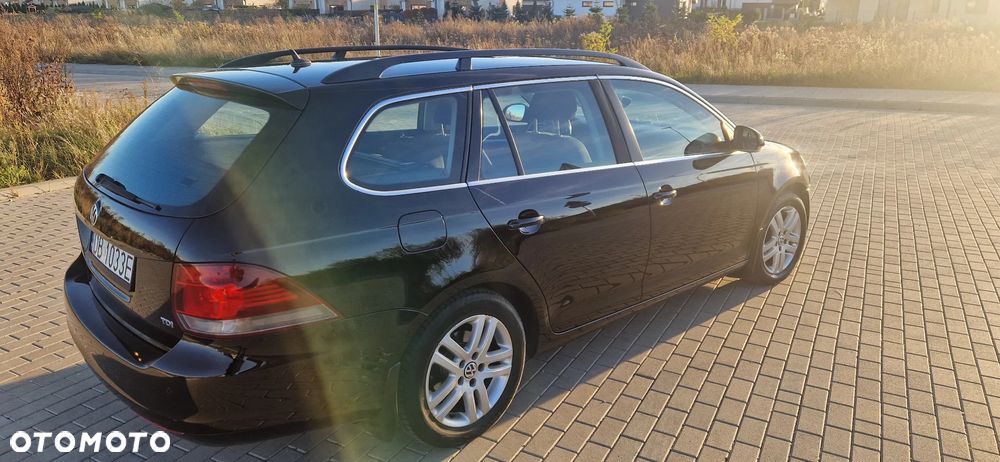 Volkswagen Golf VI 1.6 TDI Highline - 24