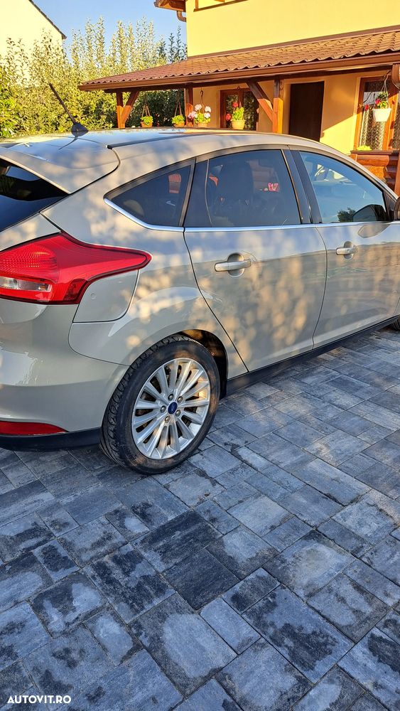 Ford Focus 1.0 EcoBoost Titanium - 14