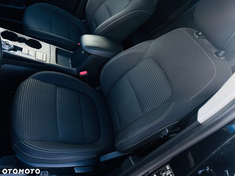 Ford Kuga 1.5 EcoBlue FWD Titanium - 24