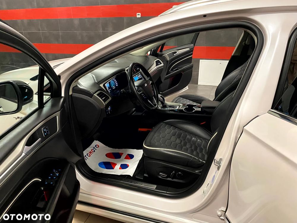 Ford Mondeo 2.0 TDCi Bi-Turbo PowerShift-Aut Vignale - 16