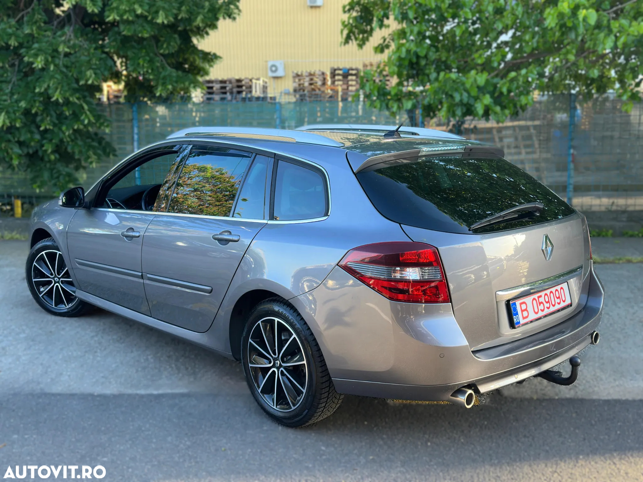 Renault Laguna Grandtour dCi 110 FAP EDC Limited - 2