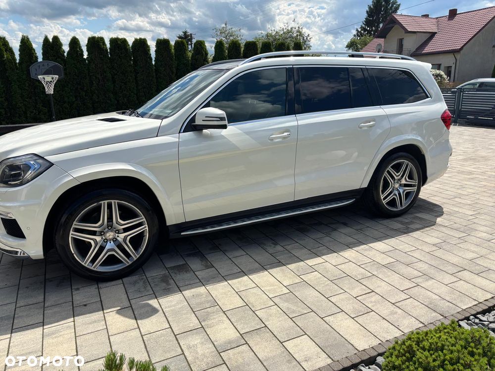 Mercedes-Benz GL 350 BlueTEC 4-Matic - 11