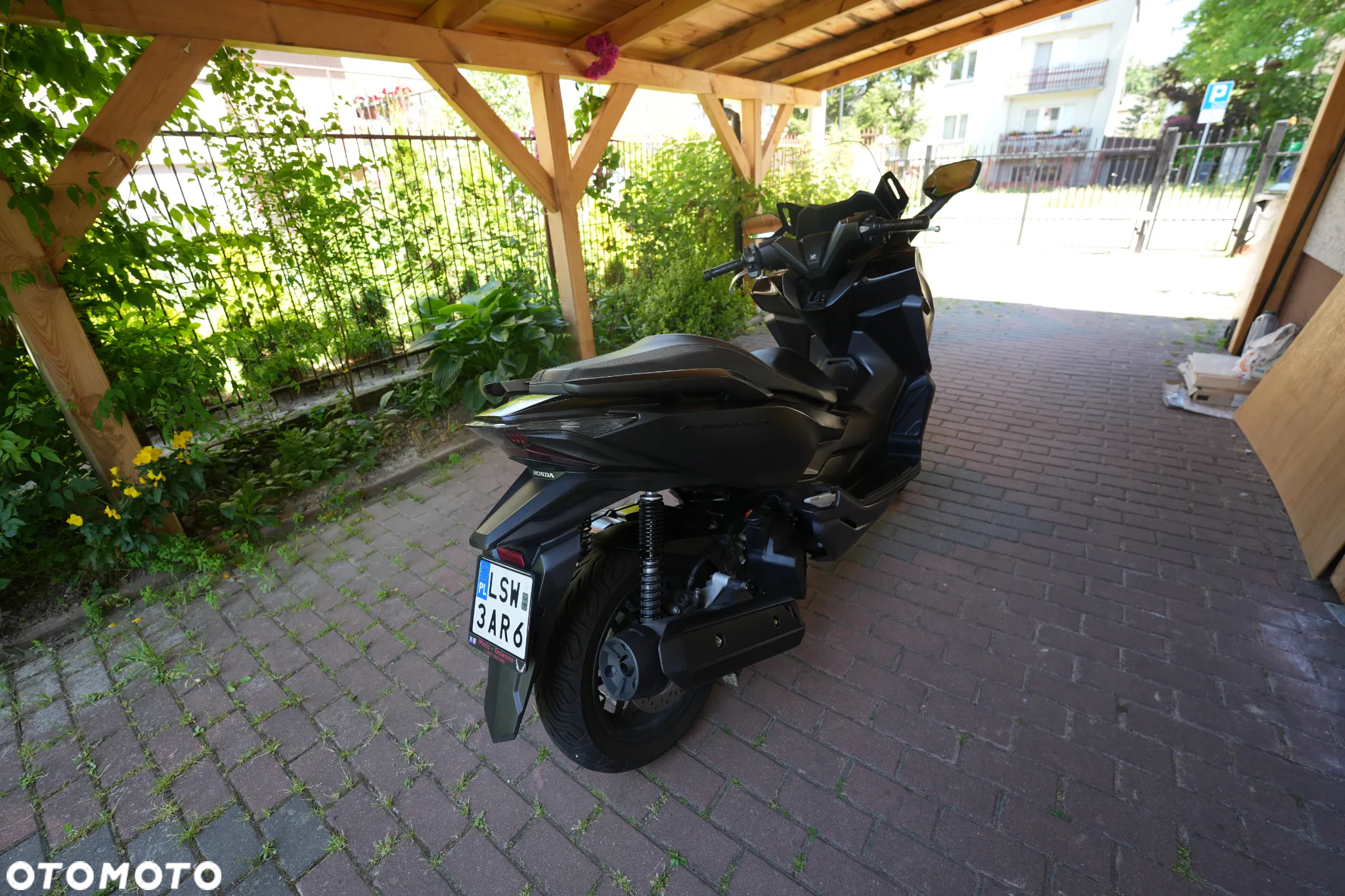 Honda NSS - 4