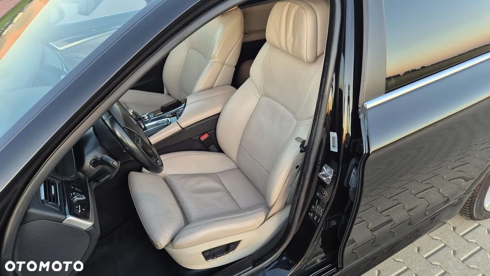 BMW Seria 5 520d - 15