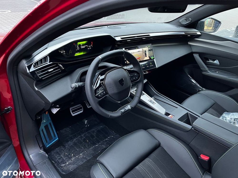 Peugeot 308 - 13