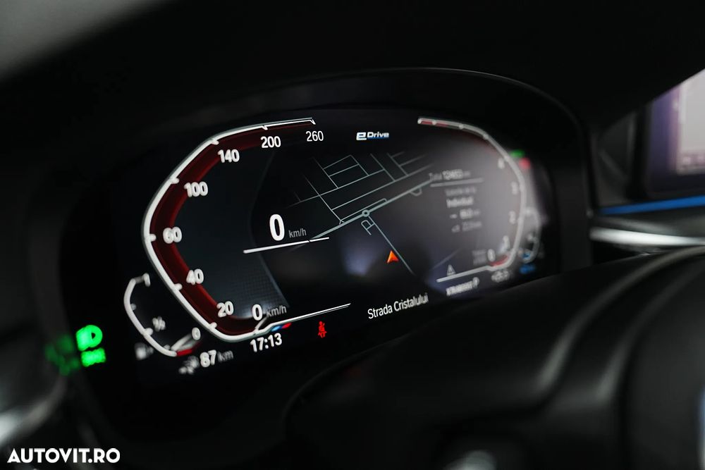 BMW Seria 5 530e Aut. M Sport Edition - 18