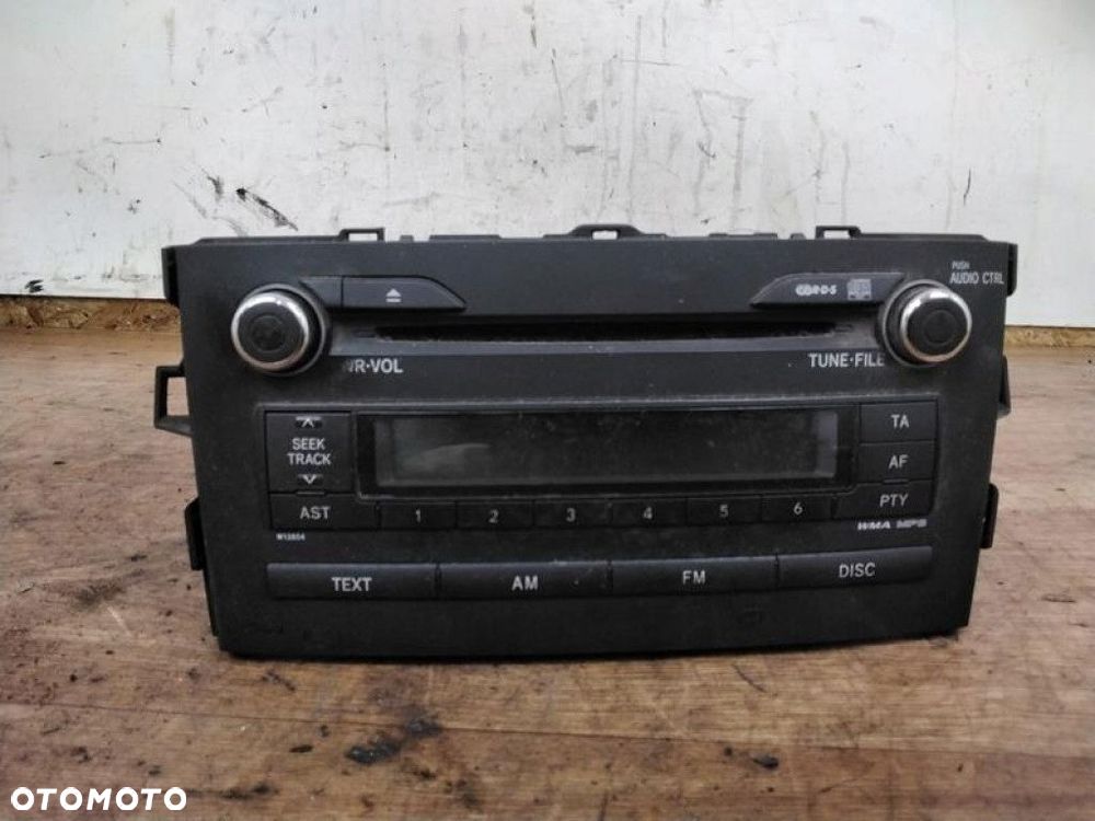 toyota auris i radio - 1