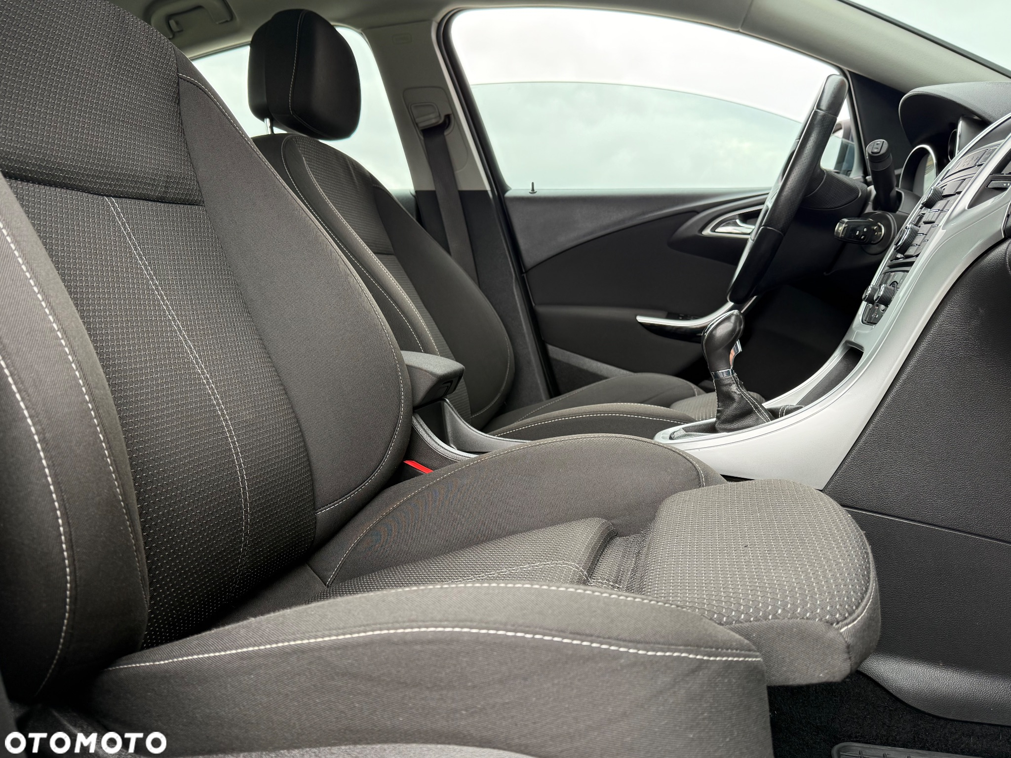Opel Astra - 14