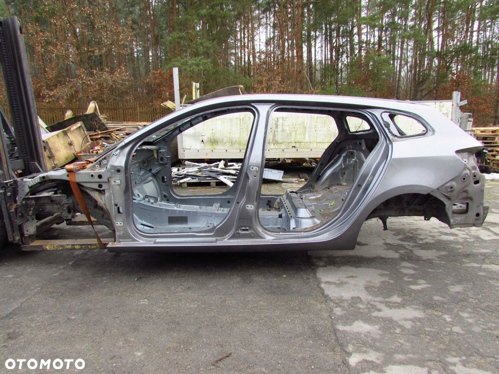RENAULT MEGANE III KOMBI 08-16 POSZYCIE PROG SLUPEK LEWY TEKNG POMORSKIE - 1