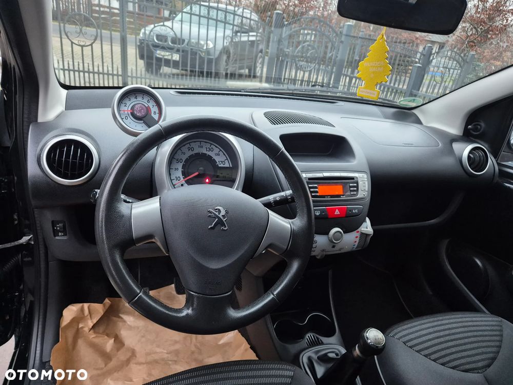 Peugeot 107 70 Urban Move - 20