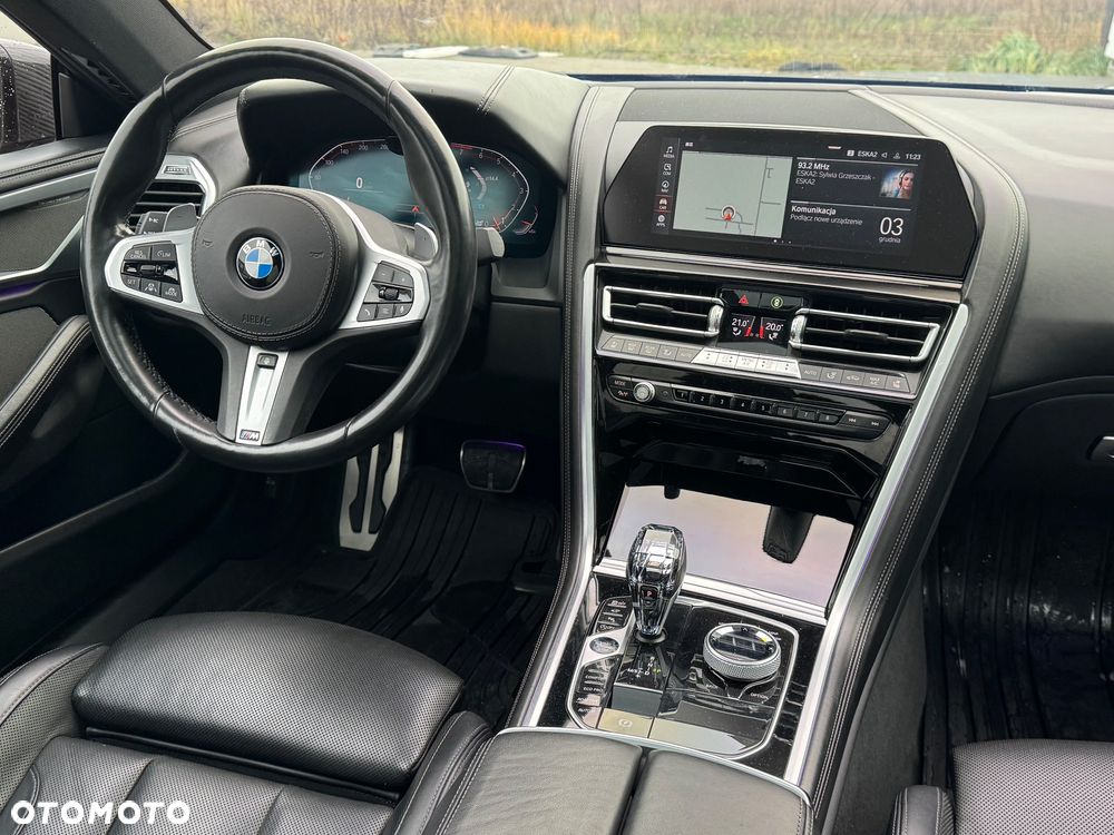 BMW Seria 8 - 28