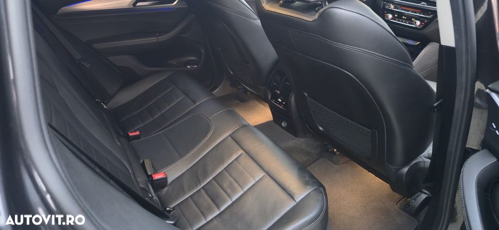 BMW X4 xDrive20d xLine - 10