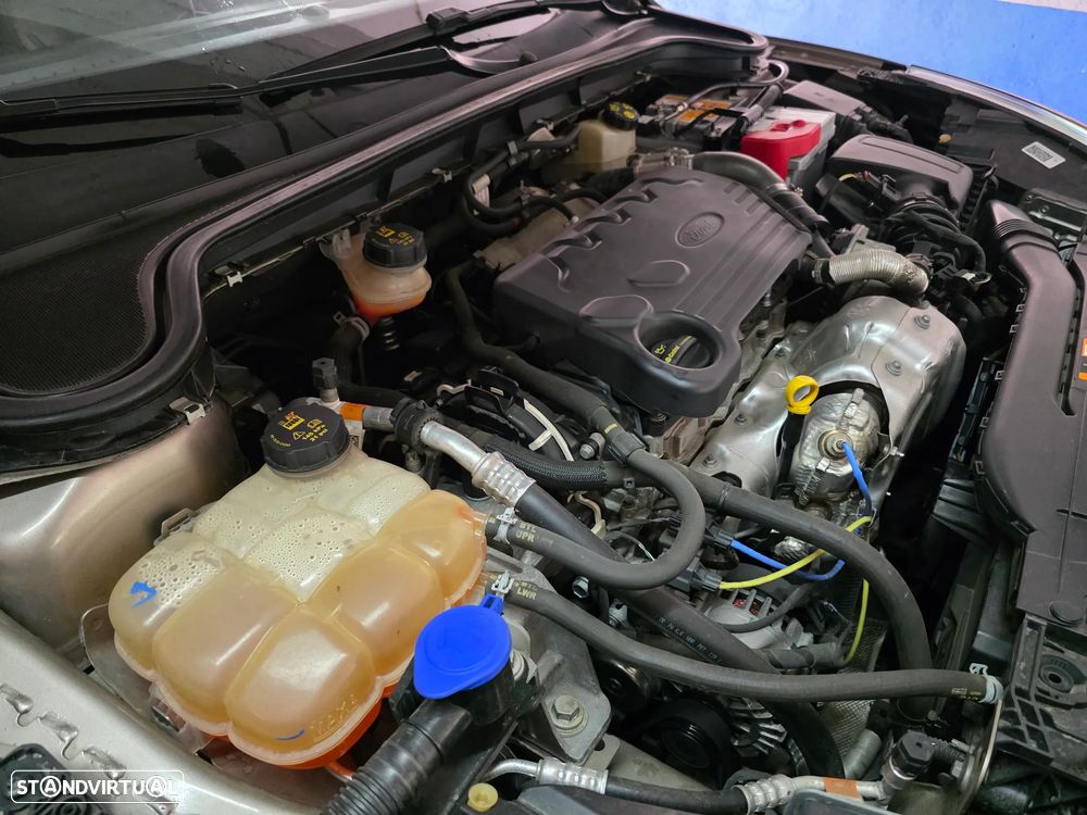 Ford Focus 1.5 TDCi ECOBlue Vignale - 10