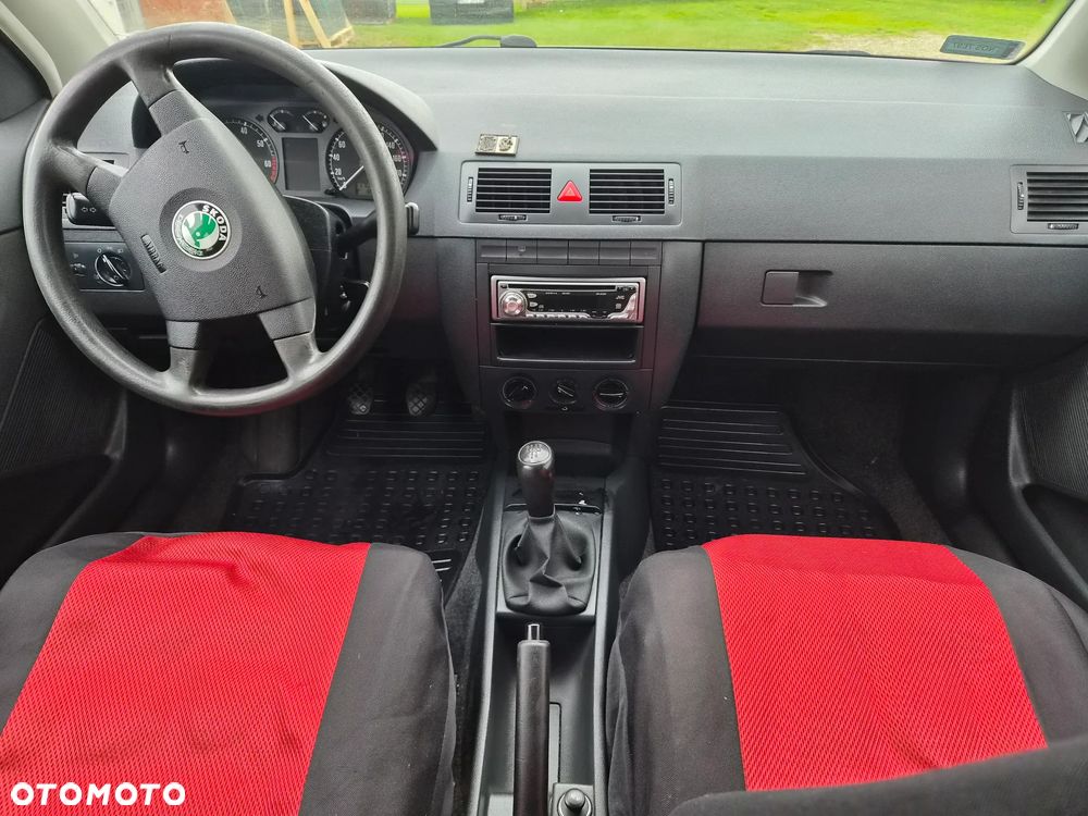 Skoda Fabia 1.2 HTP Classic - 5