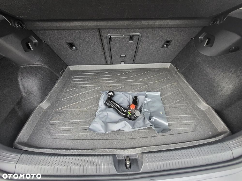 Volkswagen Golf - 27