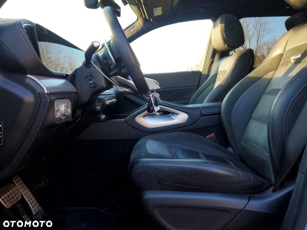 Mercedes-Benz GLS - 2