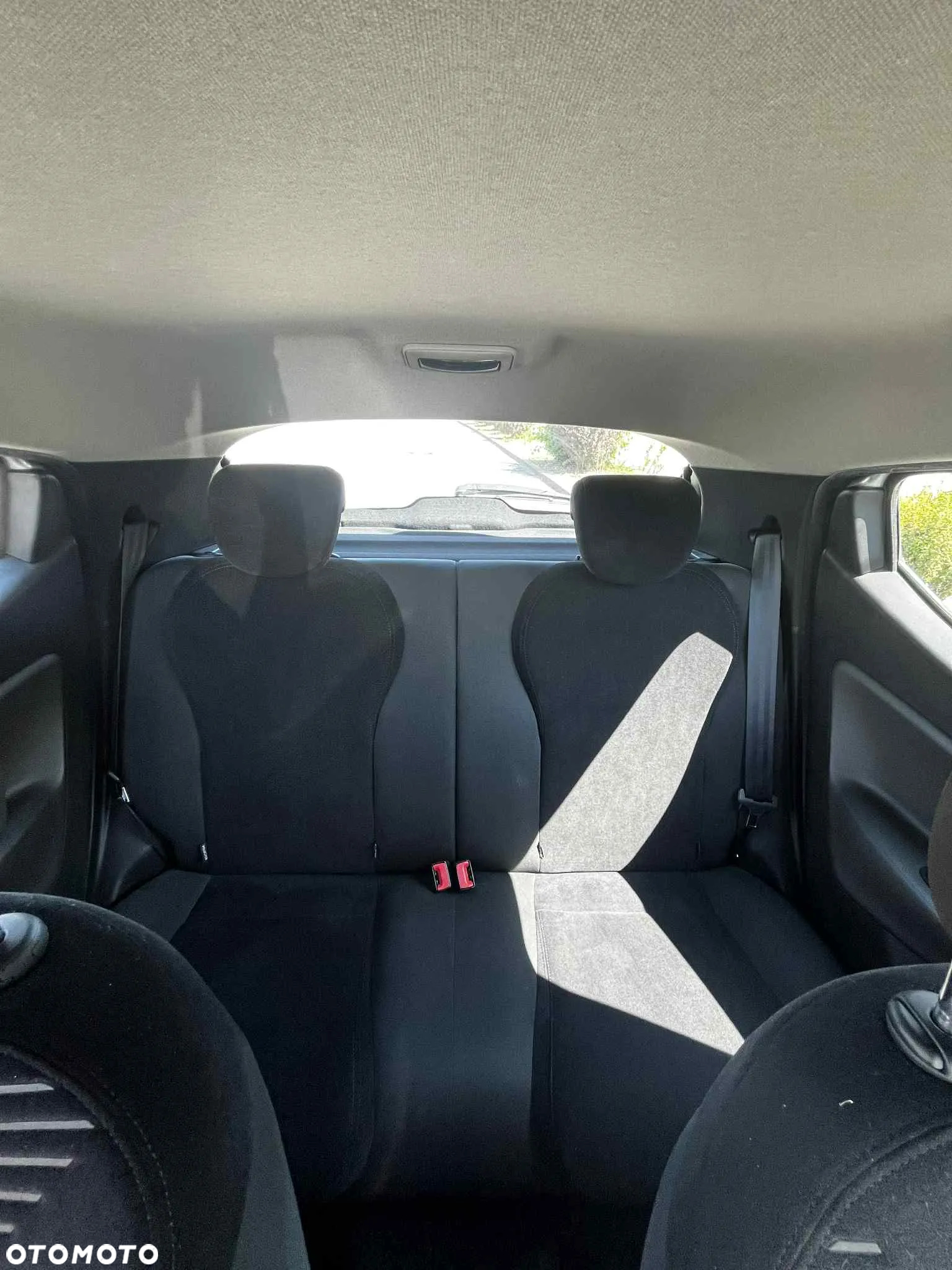 Lancia Ypsilon 0.9 Gold S&S - 10