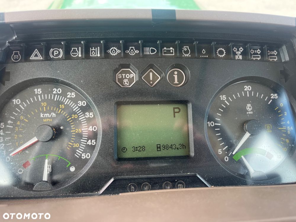 John Deere 6920S - 12