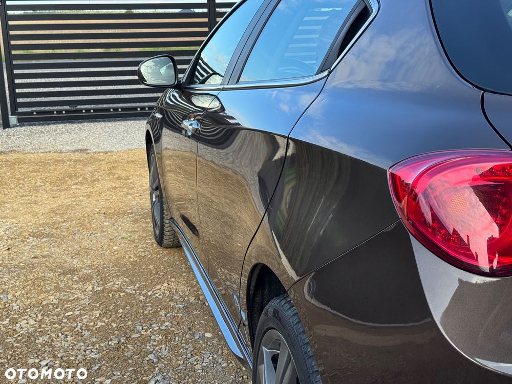 Alfa Romeo Giulietta 1.4 TB MultiAir Exclusive TCT - 15