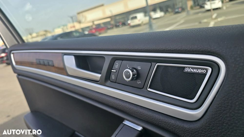 Volkswagen Touareg 3.0 V6 TDI BMT Terrain Tech - 30