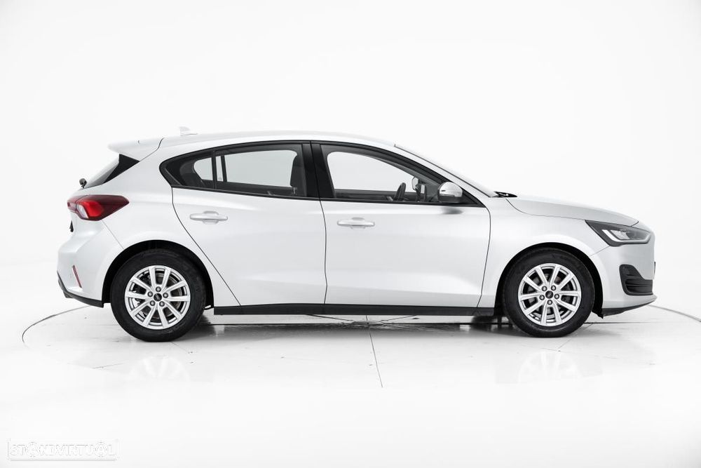 Ford Focus 1.5 TDCi ECOBlue Connected - 3