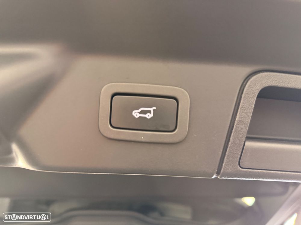 Land Rover Range Rover Velar 2.0 D SE - 19