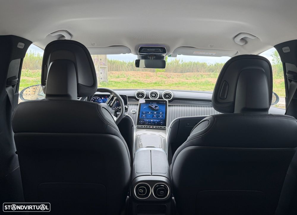Mercedes-Benz GLC 300 de 4Matic - 16
