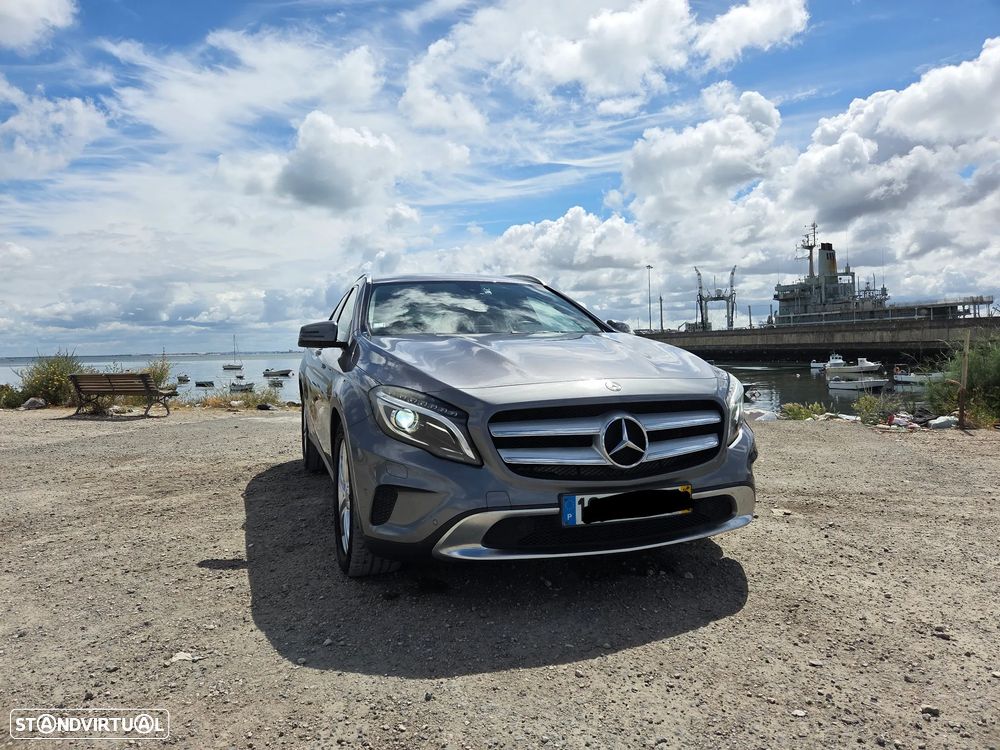 Mercedes-Benz GLA 180 CDI Urban - 1